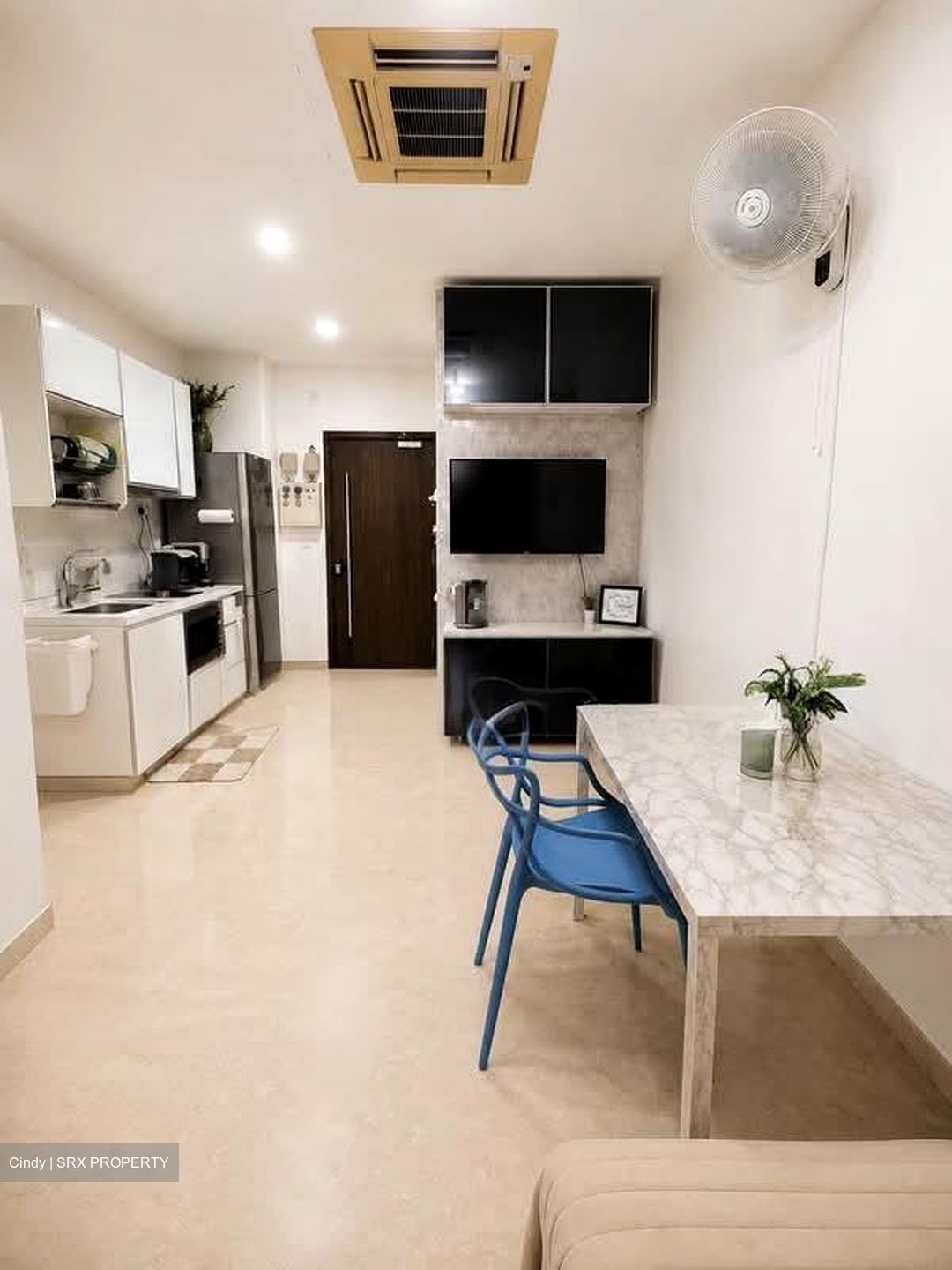 Suites @ Eastcoast (D15), Condominium #595552331